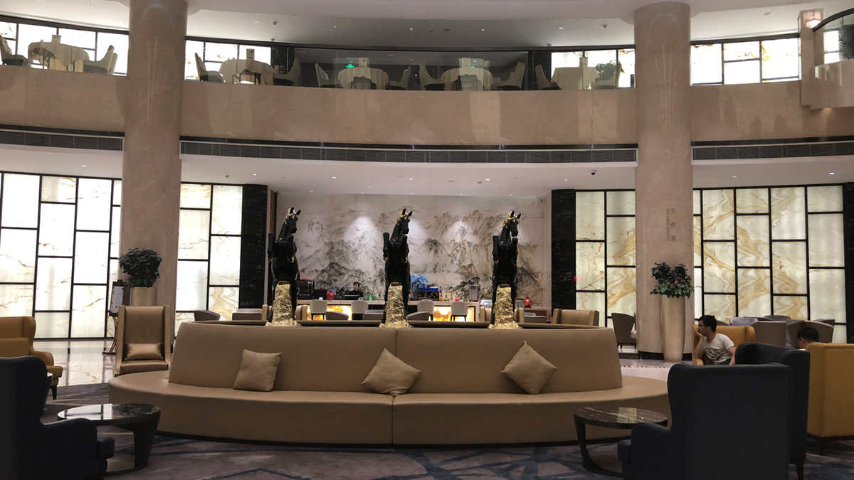 惠州格蘭云天酒店前臺燈光設計方案展示